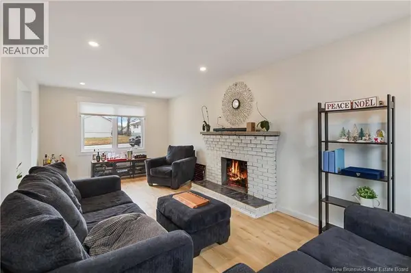 80 Ealey, Riverview, NB E1B1E8