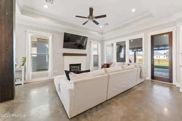 127 Ella Hill ST, Maurice, LA 70555