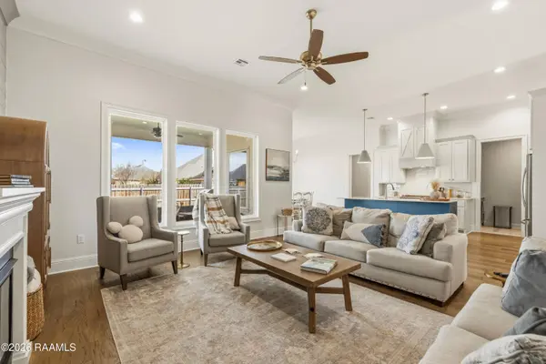 207 Lemongrass LN, Lafayette, LA 70503