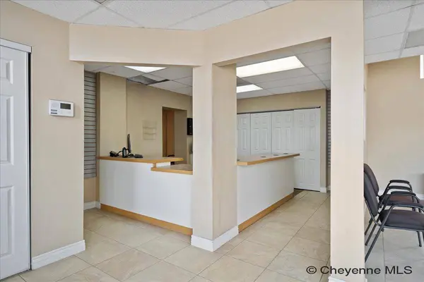 601 E LINCOLNWAY, Cheyenne, WY 82001