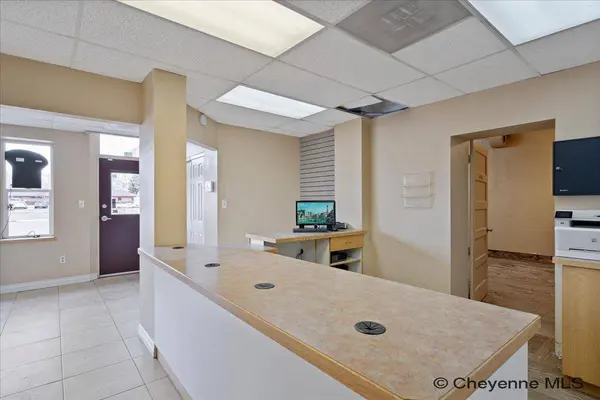 601 E LINCOLNWAY, Cheyenne, WY 82001