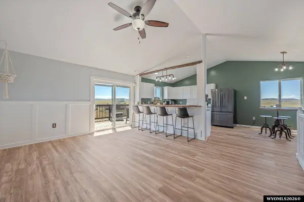 1032 New York Rd, Cheyenne, WY 82009