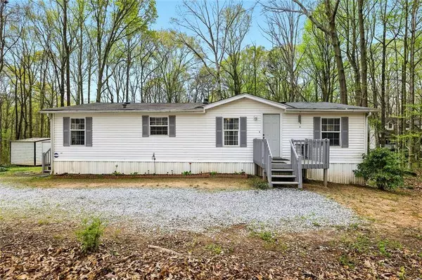 896 JEFFERSON RIVER RD, Jefferson, GA 30549