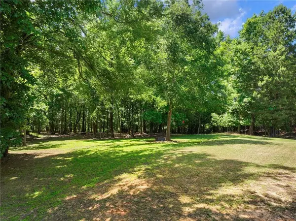 83 Baker Pond CT, Jefferson, GA 30549