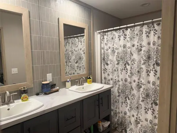 136 Pine ST, Danielsville, GA 30633