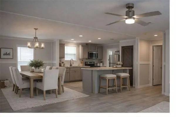 2183 River RD, Elberton, GA 30635