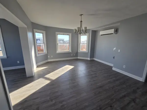 228 Atwells Ave #3, Providence, RI 02903-1528