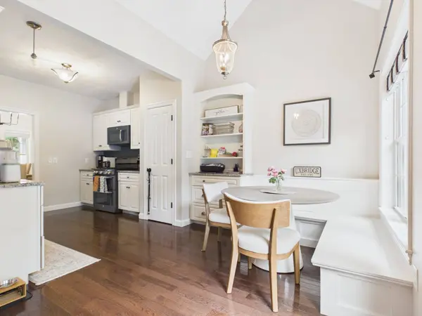 16 Tabor Rd, Uxbridge, MA 01569