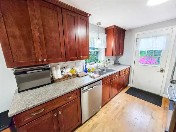 294 Railroad AVE, North Kingstown, RI 02874