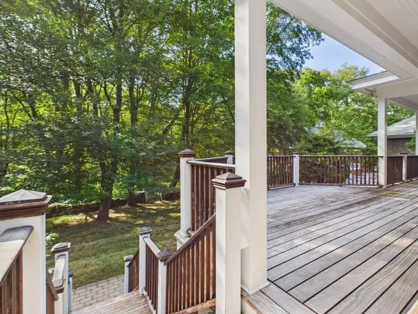 218 Pine St, Rehoboth, MA 02769