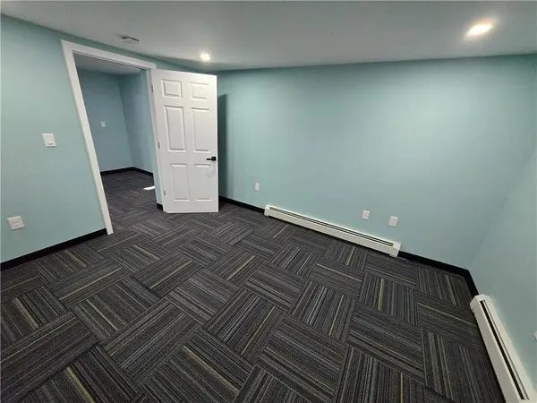 581 Smithfield RD #Unit B, North Smithfield, RI 02896