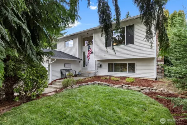 13807 Silver Firs DR, Everett, WA 98208