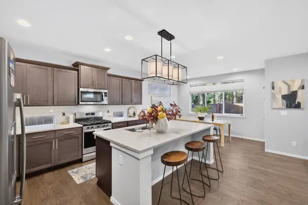 18213 137th PL SE, Renton, WA 98058