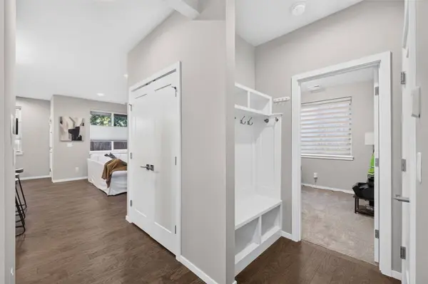 18213 137th PL SE, Renton, WA 98058