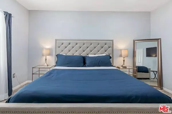 12032 S Broadway, Los Angeles, CA 90061