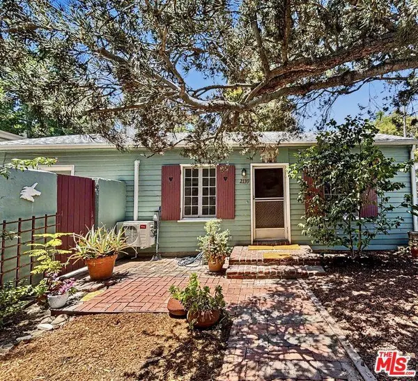 2139 Holly DR, Los Angeles, CA 90068