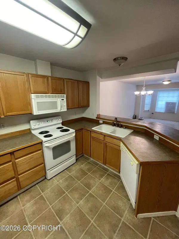 194 Rusty Allen Place 3, Anchorage, AK 99504