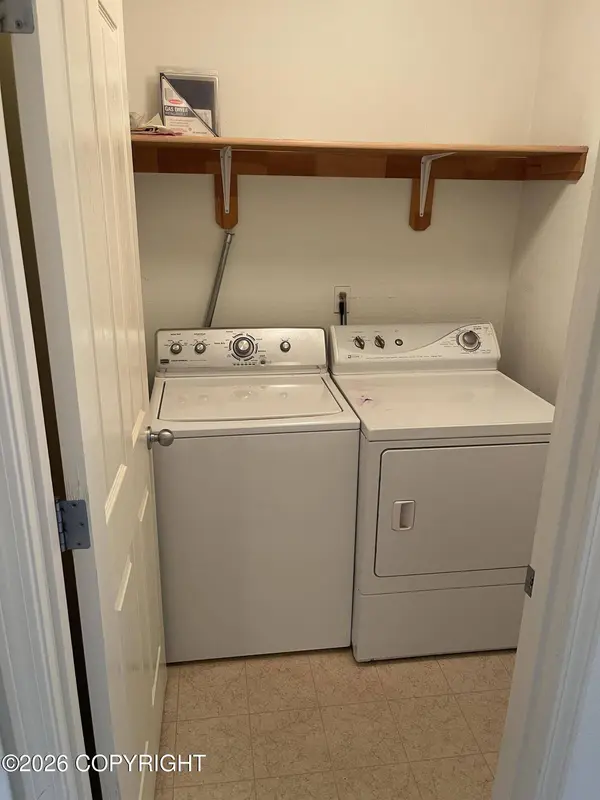 194 Rusty Allen Place 3, Anchorage, AK 99504