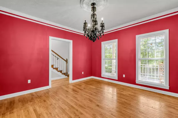 904 Edgewood Dr, Eupora, MS 39744