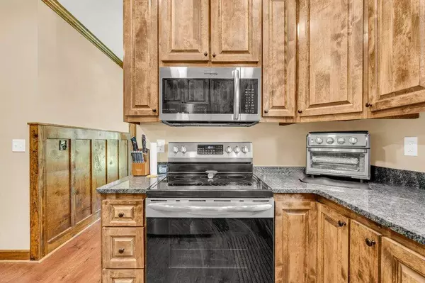 1363 Spring Valley Rd, Mathiston, MS 39752