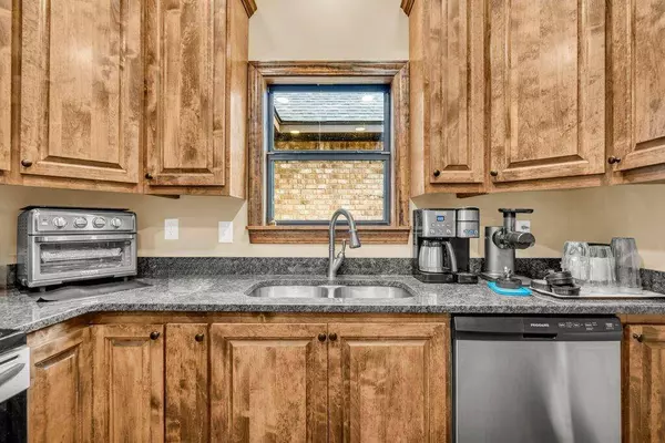 1363 Spring Valley Rd, Mathiston, MS 39752