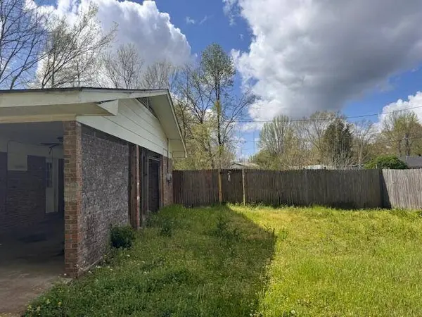 423 Grenada Ave, Grenada, MS 38901