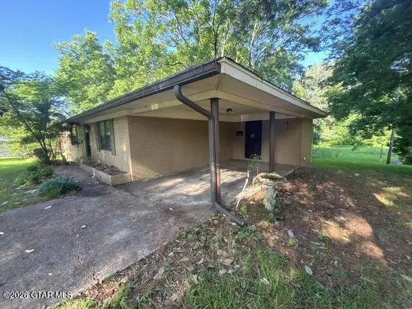 441 N Pearl ST, Houston, MS 38851