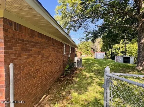 77 Choctaw RD, Starkville, MS 39759