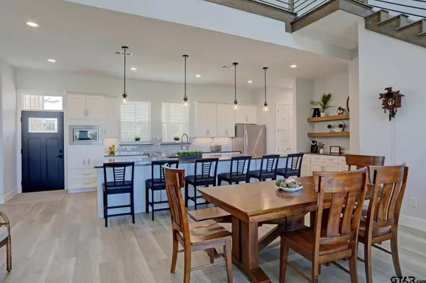 9426 County Road 1200, Athens, TX 75751