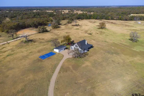 9426 County Road 1200, Athens, TX 75751