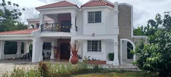 Laguna Prieta, Santiago, Republic