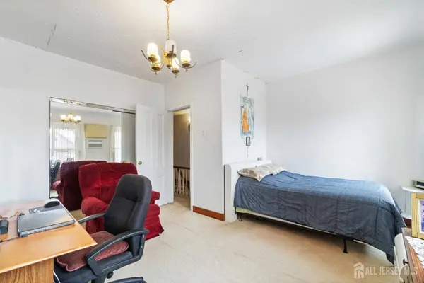 430 Central AVE, Harrison, NJ 07029