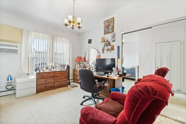 430 Central AVE, Harrison, NJ 07029