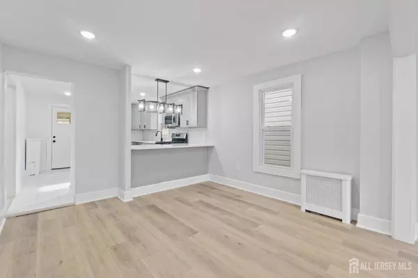 326 Ogden ST, Orange, NJ 07050