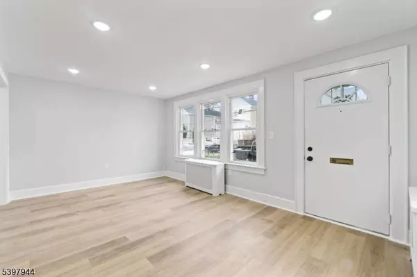 326 Ogden St, City Of Orange Twp., NJ 07050