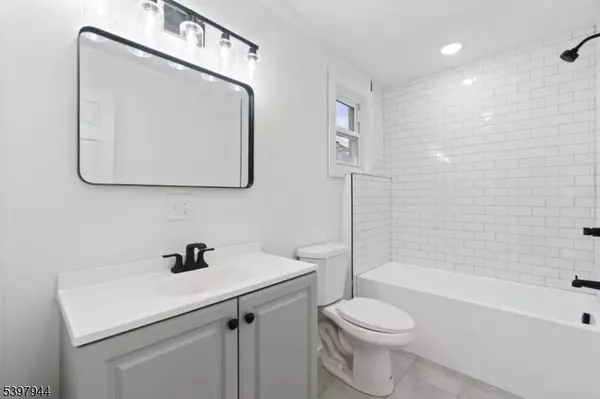 326 Ogden St, City Of Orange Twp., NJ 07050