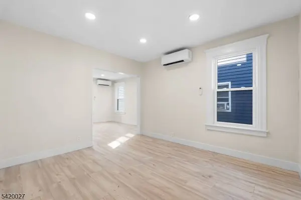 125 Brookside Ave, Irvington Twp., NJ 07111