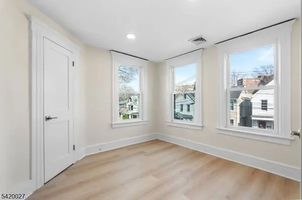 125 Brookside Ave, Irvington Twp., NJ 07111