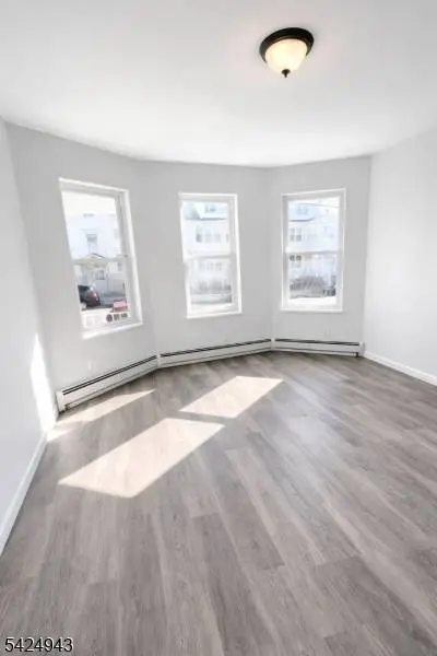 195 22Nd St 2nd Floor, Irvington Twp., NJ 07111