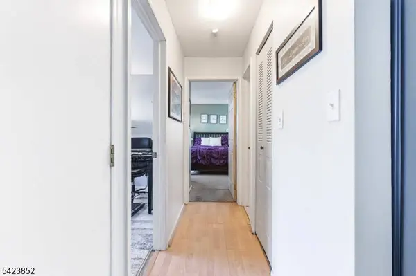 102 Morgan Pl, East Brunswick Twp., NJ 08816