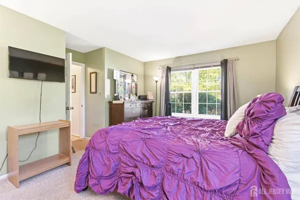 102 Morgan PL, East Brunswick, NJ 08816