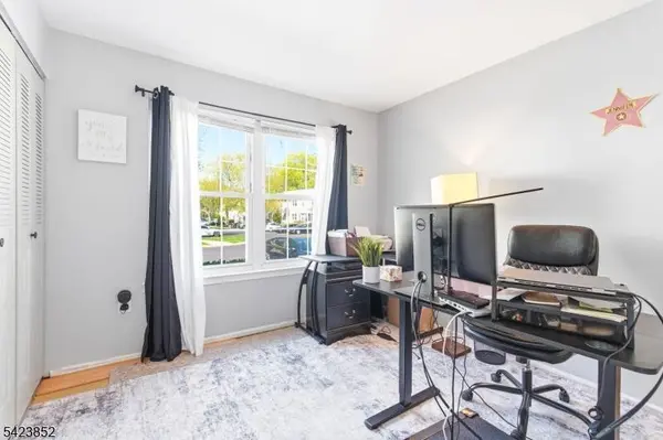 102 Morgan Pl, East Brunswick Twp., NJ 08816