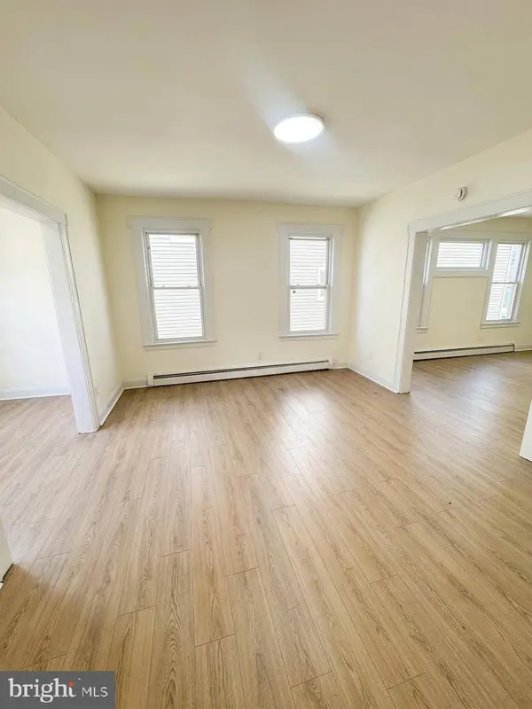186 ISABELLA AVE #1ST FLOOR APT, Irvington, NJ 07111