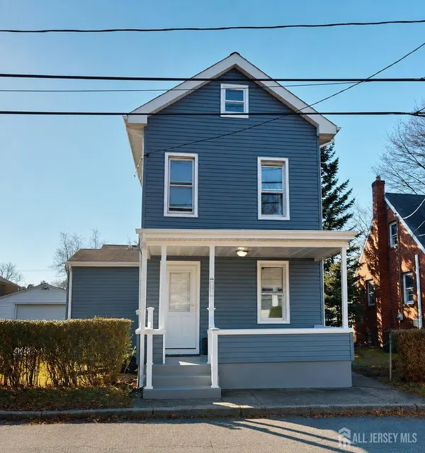 153 Knapp AVE, Hamilton, NJ 08610