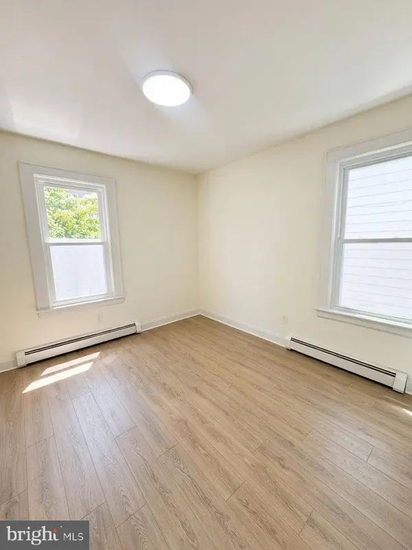 186 ISABELLA AVE #1ST FLOOR APT, Irvington, NJ 07111