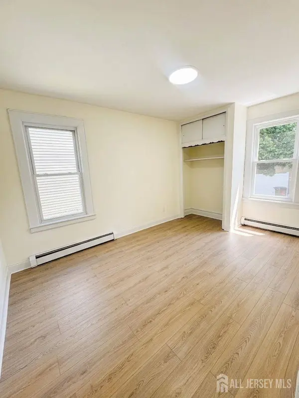 186 Isabella AVE #1st, Irvington, NJ 07111