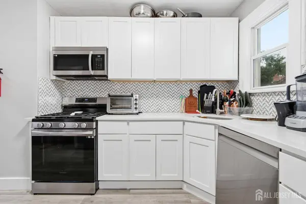 375 Miller ST, Union Twp, NJ 07088