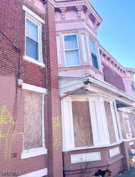 1476 Mount Ephraim Ave, Camden City, NJ 08104
