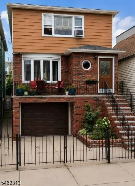 46 Grace St