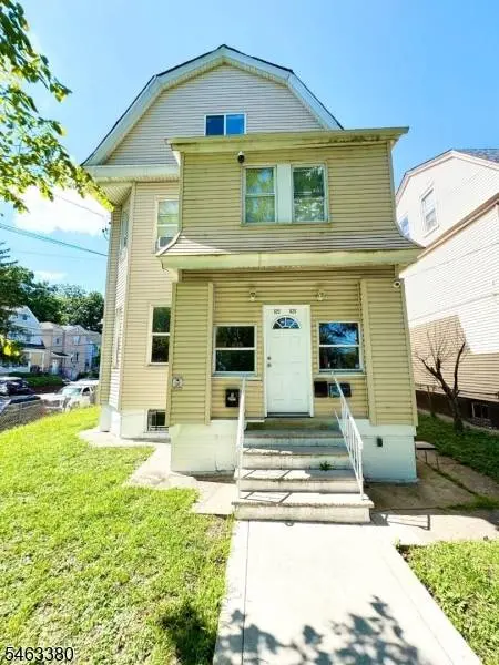 623-625 Sand Ford Ave